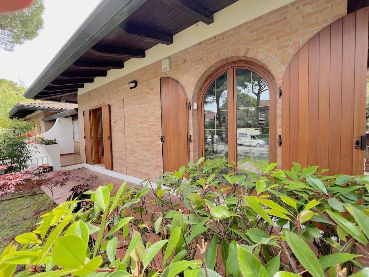 Villa Palm ลินญาโน ซับเบียโดโร ภายนอก รูปภาพ